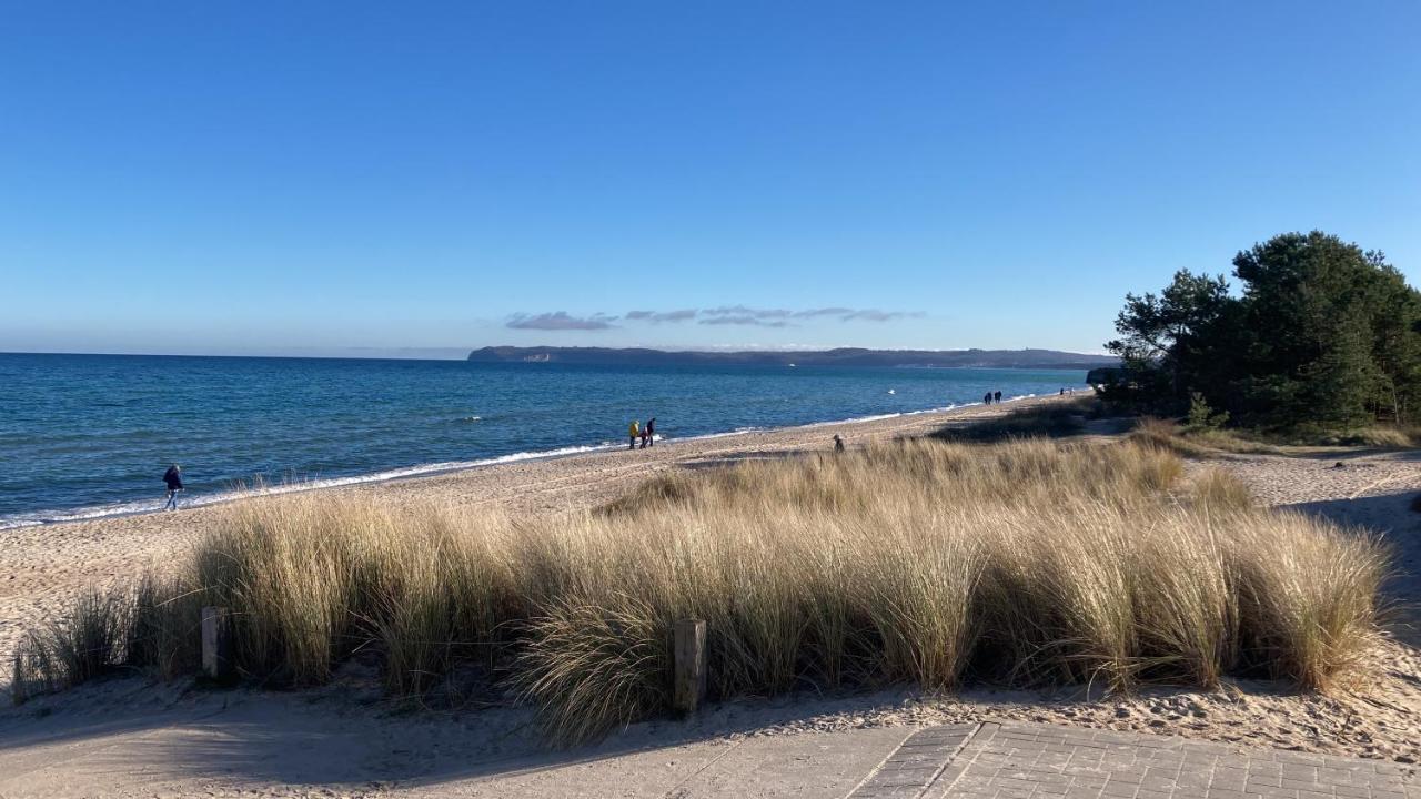 Luxus-Maisonette für die große Familie mit direktem Strandzugang Binz Exterior foto
